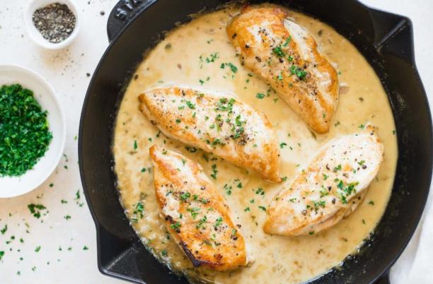 A stock photo of tarragon chicken, to illustrate a recipe for Taste of Home